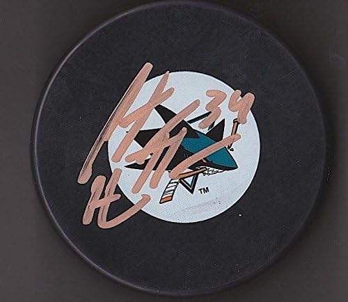 CARTER HUTTON a semnat pucul SAN JOSE SHARKS cu pucurile NHL autografate de COA